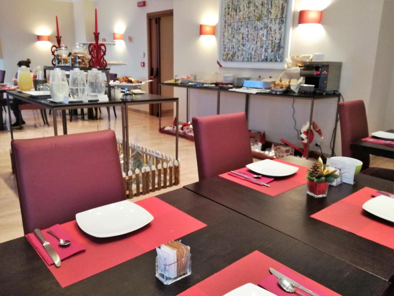 Hotel Nuvo 4*